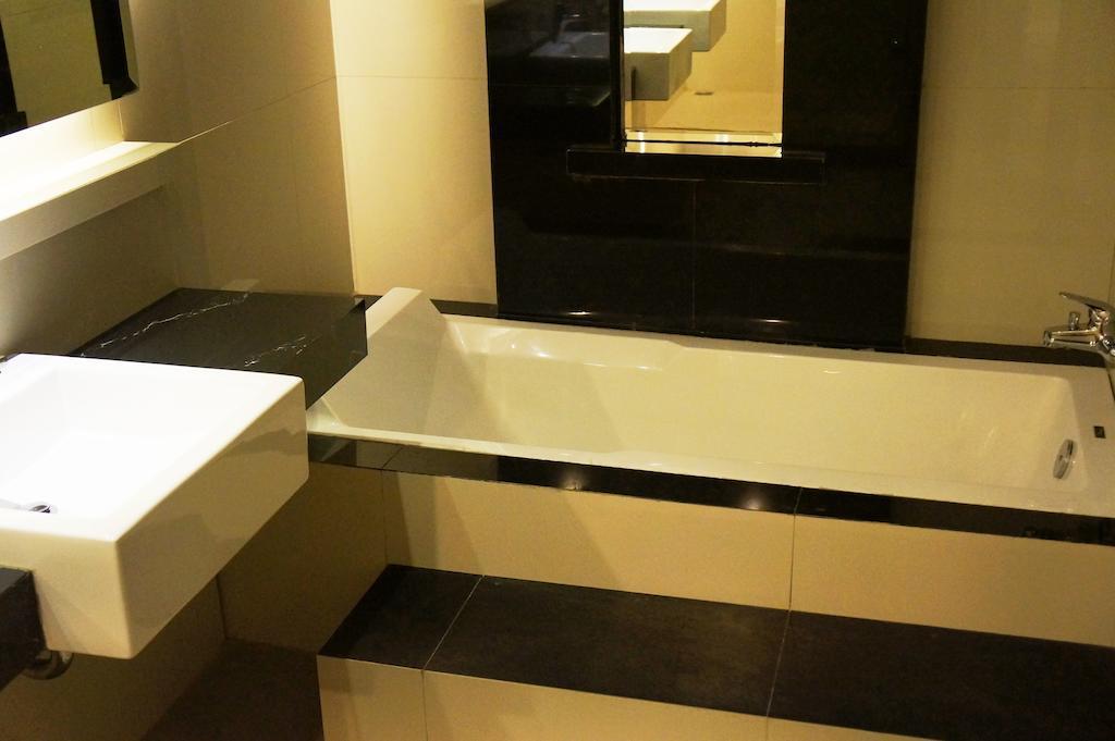 Ameera Hotel Pekanbaru Eksteriør bilde