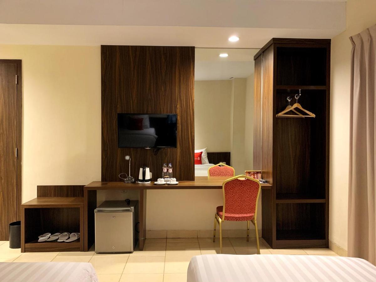 Ameera Hotel Pekanbaru Eksteriør bilde